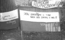 Zdjęcie z pogrzebu Jerzego Popiełuszki 1433